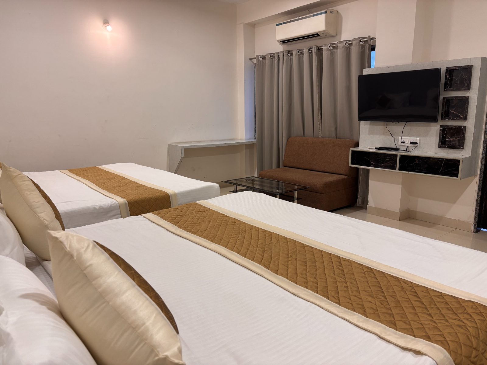 Family suite
